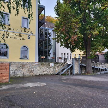 Gasthaus Zur Rose, Peruanisches Restaurant Und Franzoesisches Cafe Zell am Main Exteriör bild